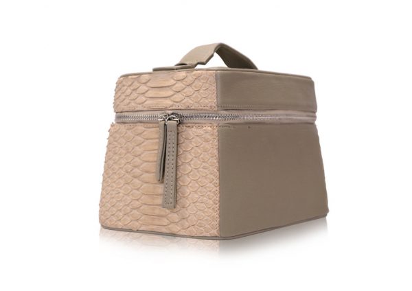 TREASURE ON BEIGE - Image 2