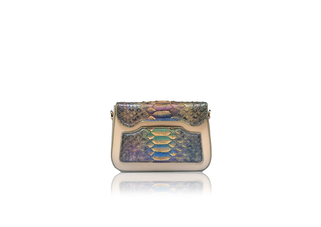 CLAIRE ON CREAM GALAXY - Image 3