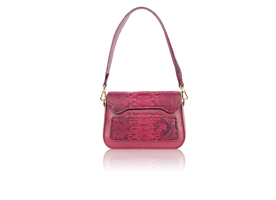 CLAIRE IN BURGUNDY - Image 5