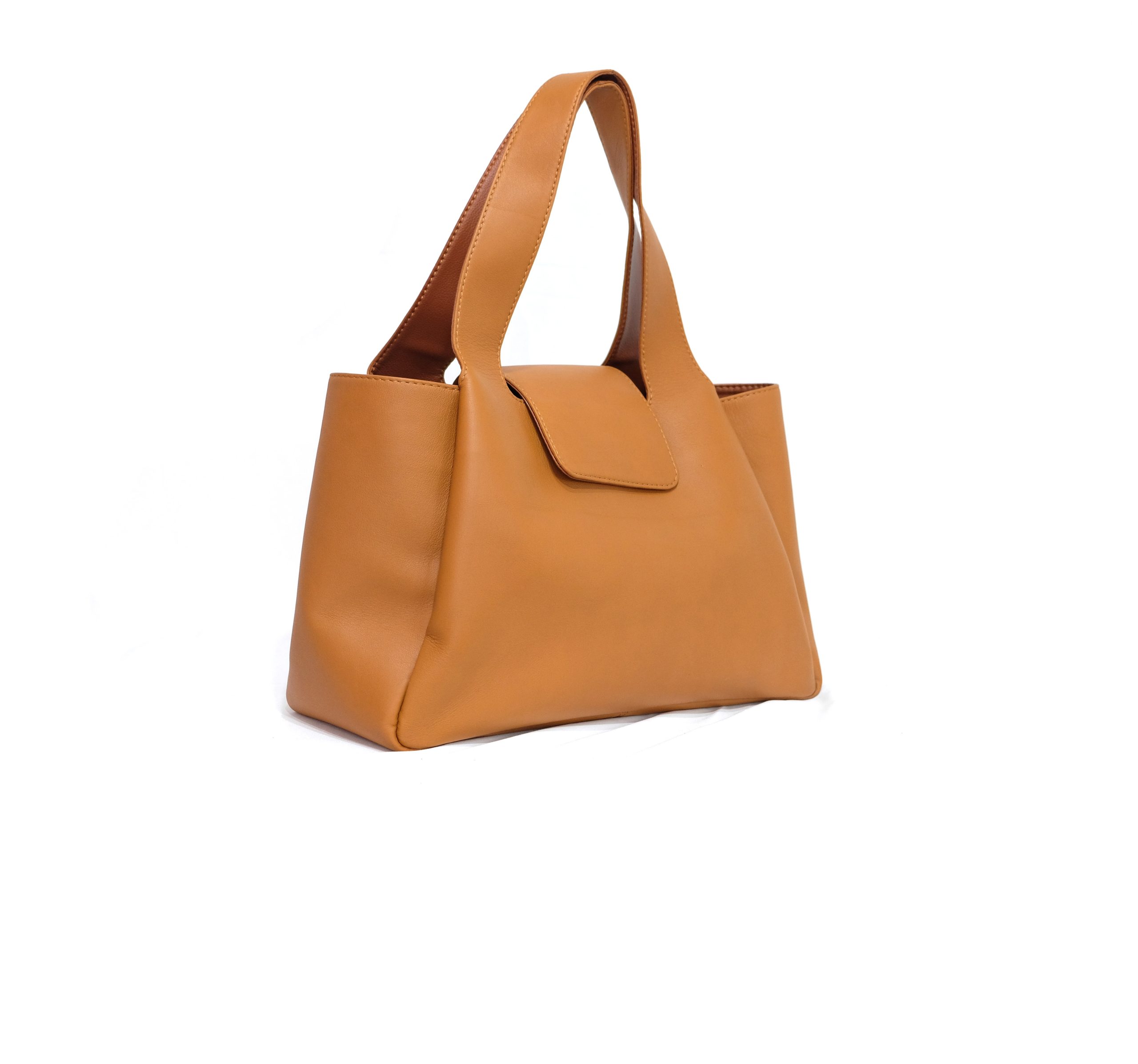 Alma Bag Large in Caramel - Image 5