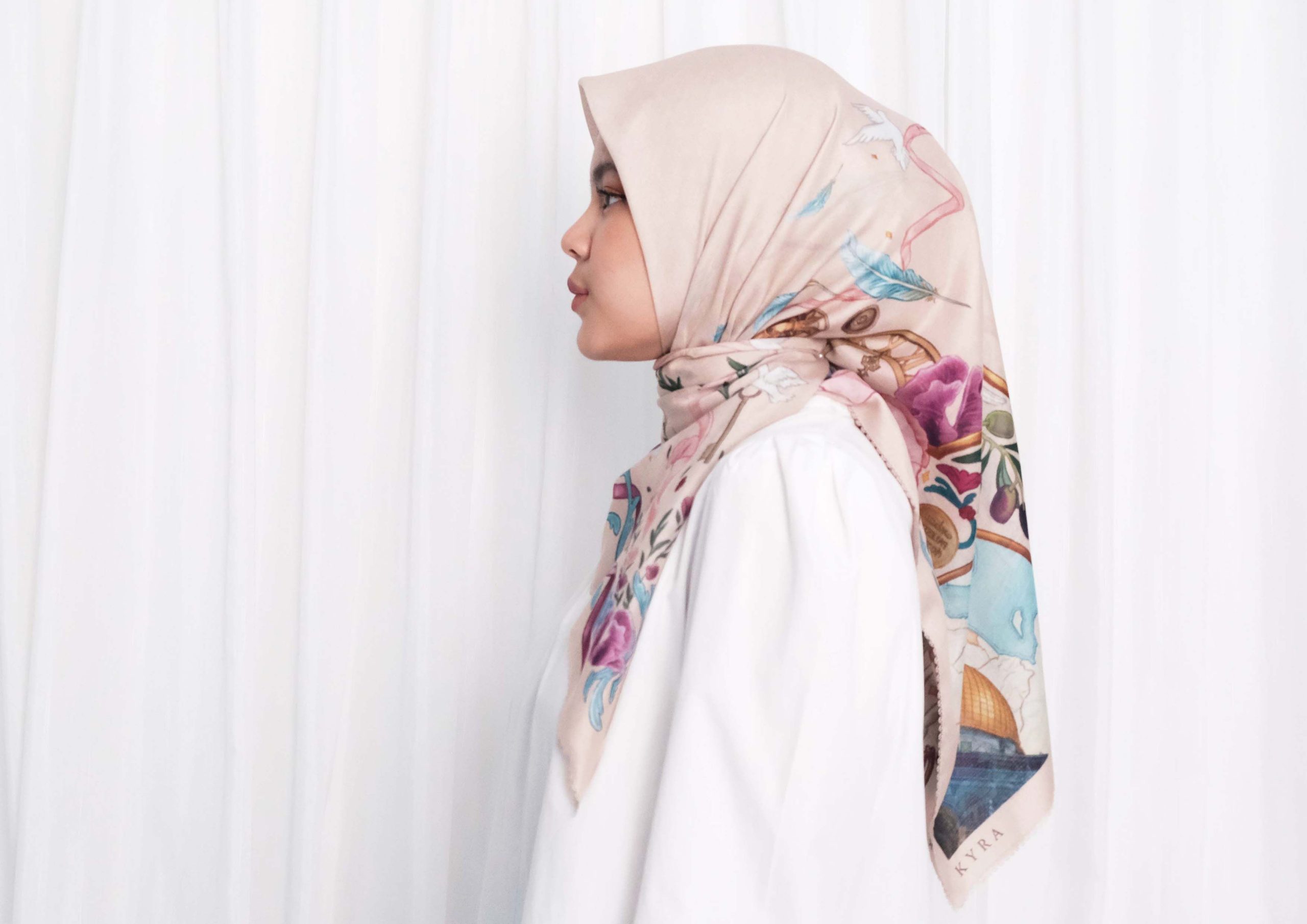 Libre Palestine Scarves Vol.2 - in Beige - Image 9