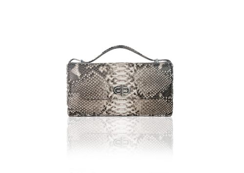 Tas Kulit Ular Asli 100% Buatan Indonesia dan Bisa Diekspor ke Luar Negeri