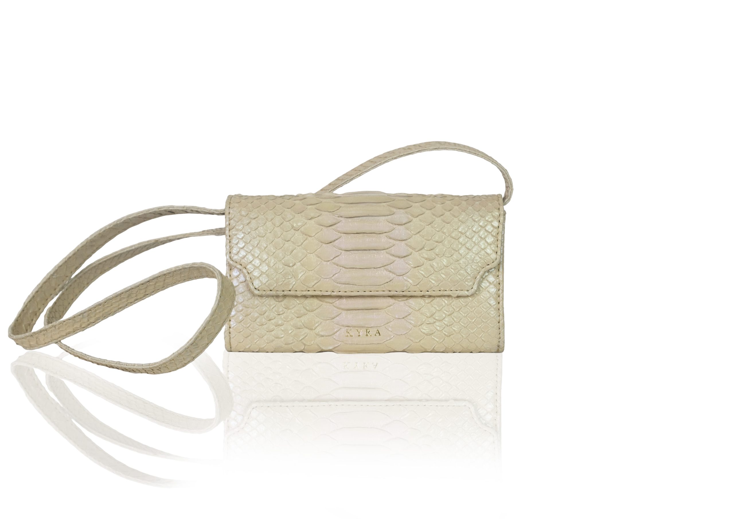 Sophia Purse in Mermaid Pearl - Image 2